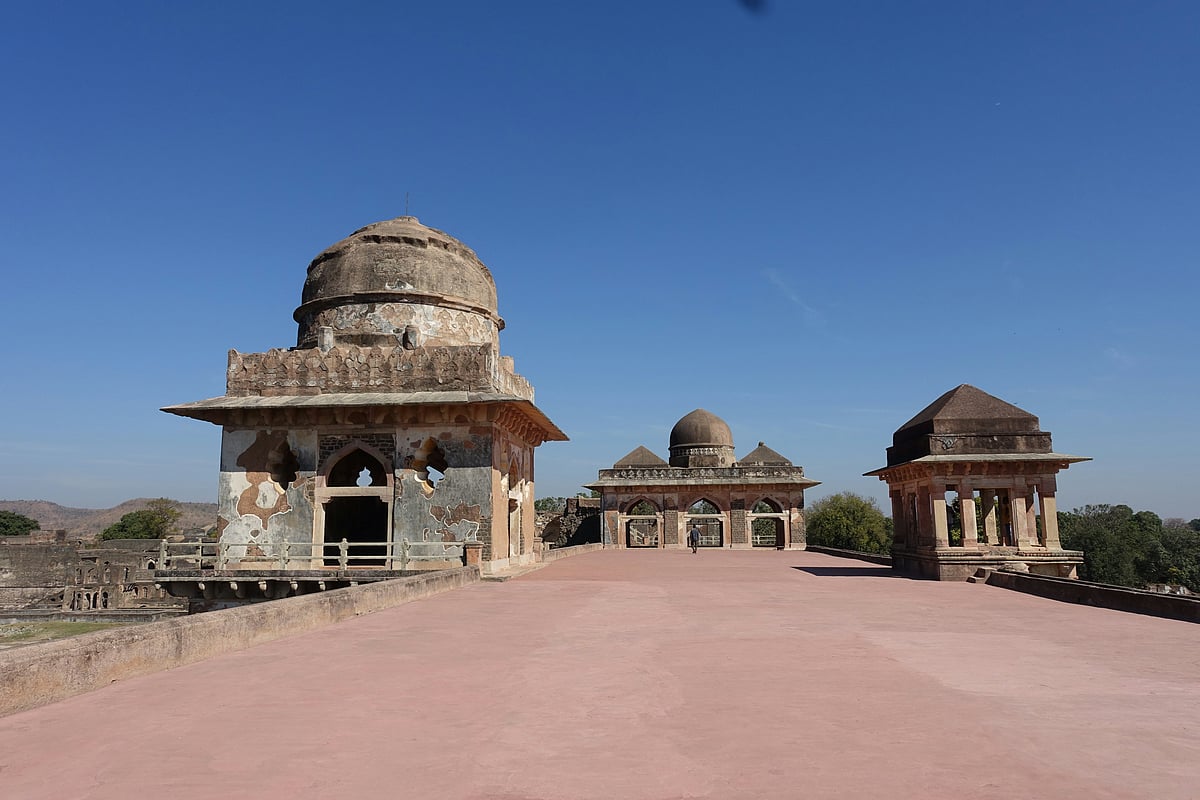 Roopmatis Pavillion, Mandu
